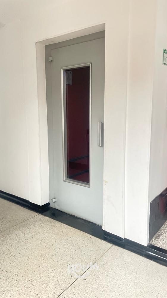 Apartamento en venta en Las Americas, Bogotá · foto 16 de 19
