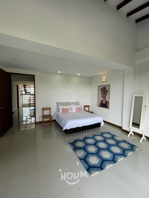 Casa de 4 alcobas en venta en Los Colegios, Rionegro, 365 m² · foto 13 de 23