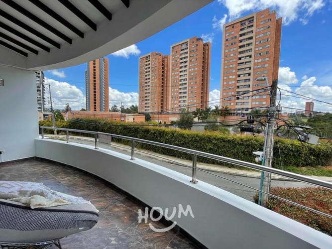 Casa de 4 alcobas en venta en Los Colegios, Rionegro, 365 m² · foto 15 de 23