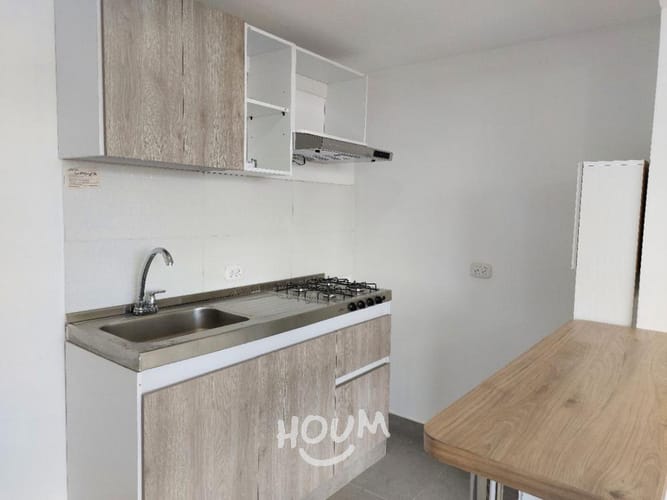 Apartamento de 3 alcobas en venta en San Pedro, Madrid, 49 m² · foto 8 de 24