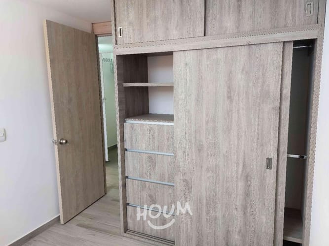 Apartamento de 3 alcobas en venta en San Pedro, Madrid, 49 m² · foto 15 de 24