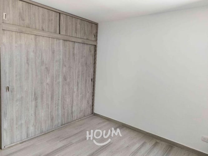 Apartamento de 3 alcobas en venta en San Pedro, Madrid, 49 m² · foto 16 de 24
