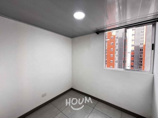 Apartamento de 2 alcobas en venta en Villa Hermosa, Bogotá, 37 m² · foto 8 de 15