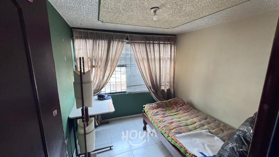 Casa de 10 alcobas en venta en Bravo Paez, Bogotá, 386 m² · foto 4 de 24