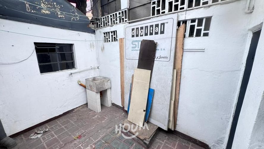 Casa de 10 alcobas en venta en Bravo Paez, Bogotá, 386 m² · foto 18 de 24