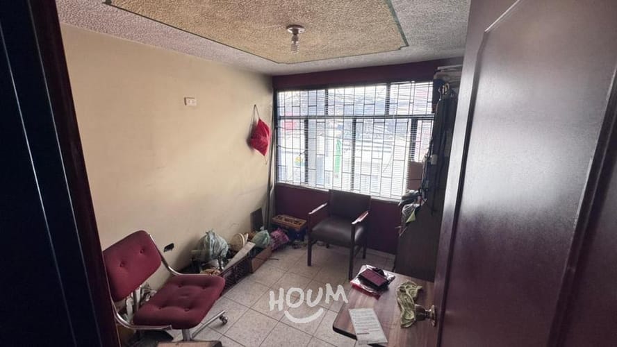 Casa de 10 alcobas en venta en Bravo Paez, Bogotá, 386 m² · foto 19 de 24