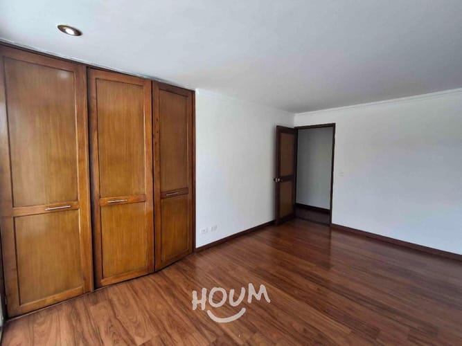 Apartamento de 3 alcobas en venta en Alhambra, Bogotá, 139 m² · foto 11 de 24