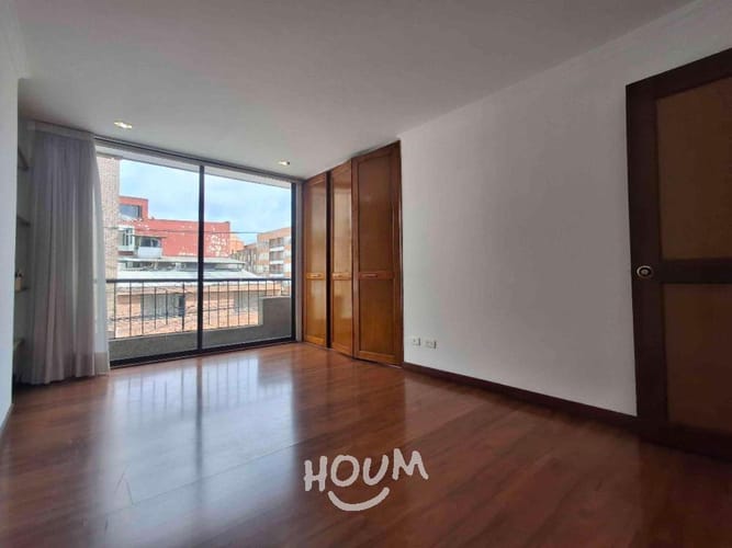 Apartamento de 3 alcobas en venta en Alhambra, Bogotá, 139 m² · foto 13 de 24