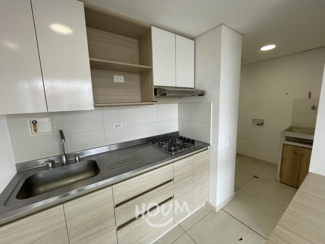 Apartamento de 3 alcobas en venta en El Porvenir, Rionegro, 69 m² · foto 4 de 18