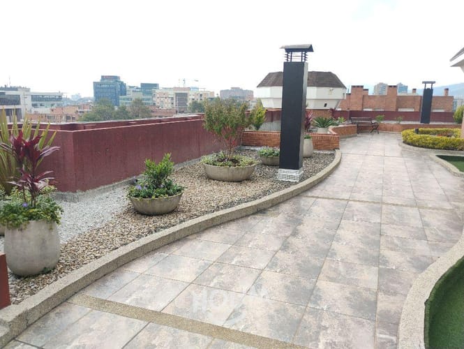 Apartamento de 3 alcobas en venta en Chico Norte, Bogotá, 154 m² · foto 5 de 24