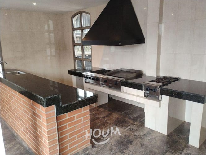Apartamento de 3 alcobas en venta en Chico Norte, Bogotá, 154 m² · foto 9 de 24