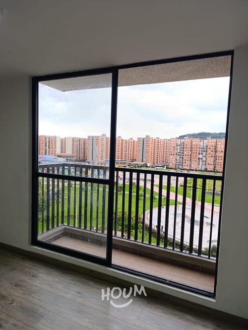 Apartamento de 3 alcobas en venta en La Prosperidad, Madrid, 64 m² · foto 2 de 18