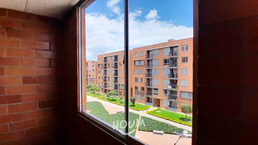 Apartamento de 3 alcobas en venta en Echavarria, Madrid, 65 m² · foto 13 de 24
