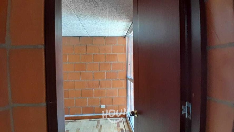 Apartamento de 3 alcobas en venta en Echavarria, Madrid, 65 m² · foto 15 de 24