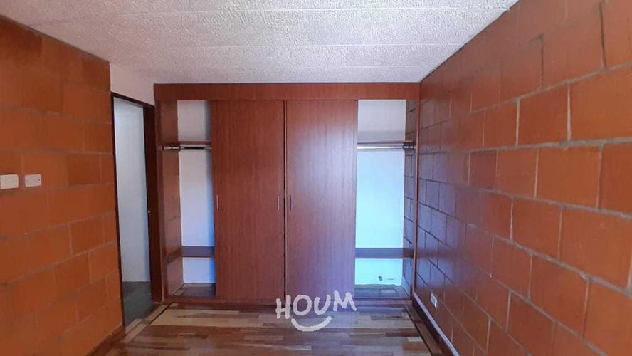 Apartamento de 3 alcobas en venta en Echavarria, Madrid, 65 m² · foto 18 de 24