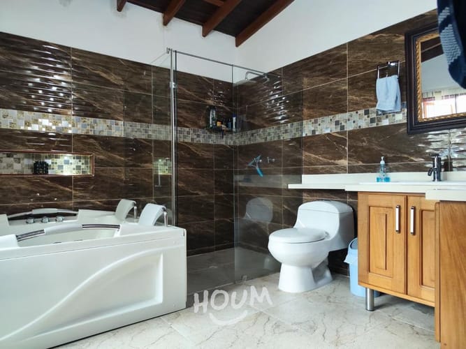 Casa de 4 alcobas en venta en El Porvenir, Rionegro, 270 m² · foto 6 de 18