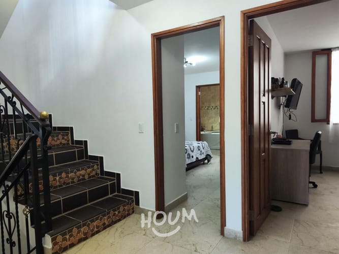 Casa de 4 alcobas en venta en El Porvenir, Rionegro, 270 m² · foto 10 de 18