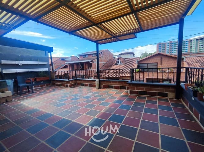 Casa de 4 alcobas en venta en El Porvenir, Rionegro, 270 m² · foto 11 de 18