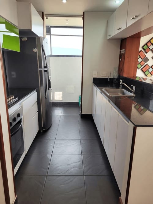 Apartamento de 3 alcobas en arriendo en Colina Campestre, Bogotá, 100 m² · foto 3 de 10
