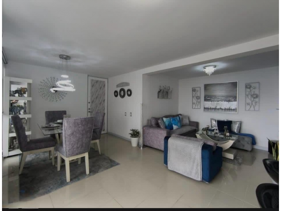 Apartamento en venta en La Cuenca, Envigado · foto 2 de 23