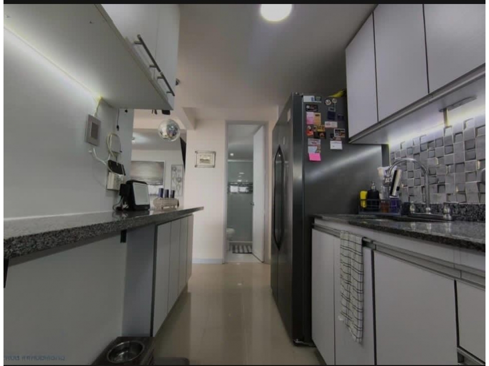 Apartamento en venta en La Cuenca, Envigado · foto 8 de 23