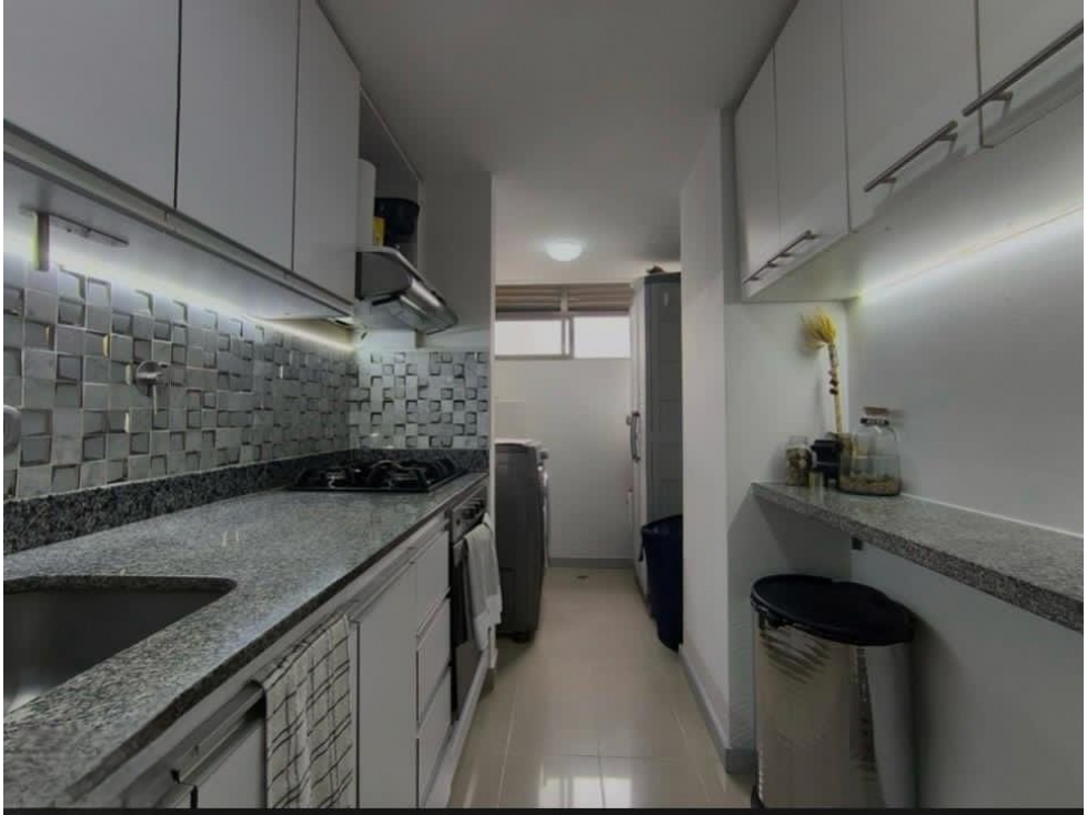 Apartamento en venta en La Cuenca, Envigado · foto 10 de 23