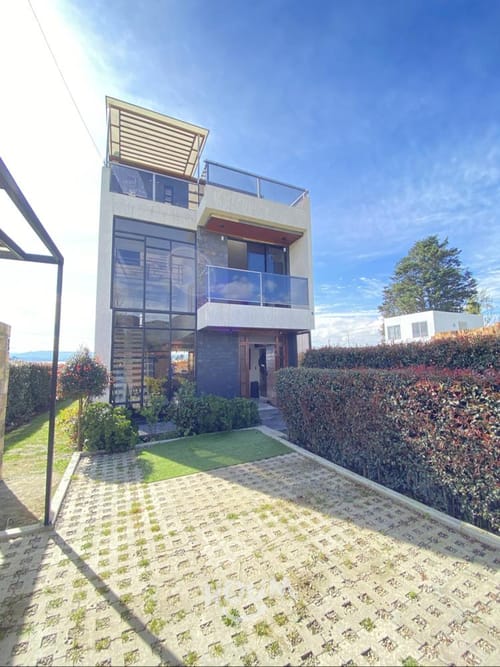 Casa de 3 alcobas en venta en Cota, 292 m² · foto 4 de 24
