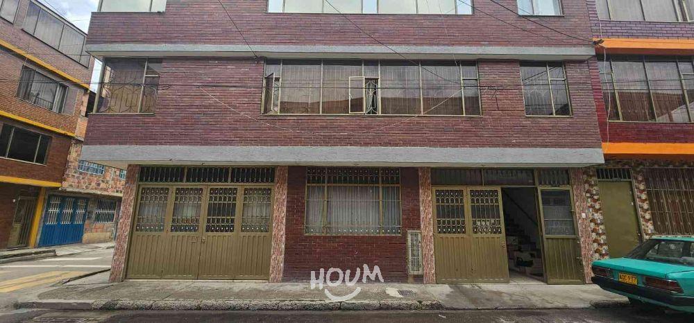 Casa en venta en Escocia, Bogotá · foto 2 de 24