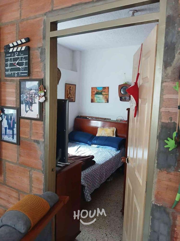 Casa en venta en Escocia, Bogotá · foto 13 de 24
