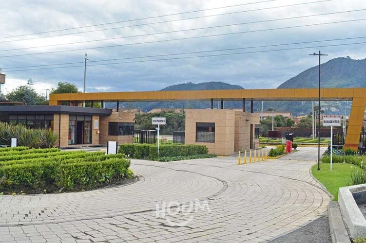 Casa de 3 alcobas en venta en Pueblo Viejo, Cota, 300 m² · foto 6 de 13