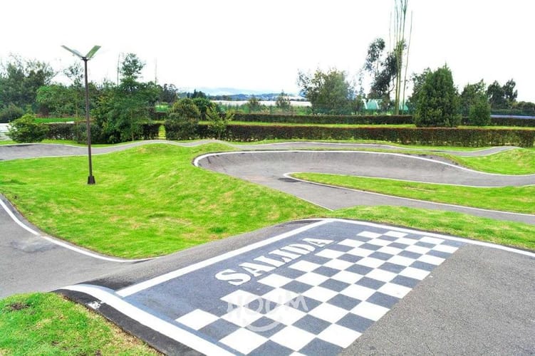 Casa de 3 alcobas en venta en Pueblo Viejo, Cota, 300 m² · foto 8 de 13
