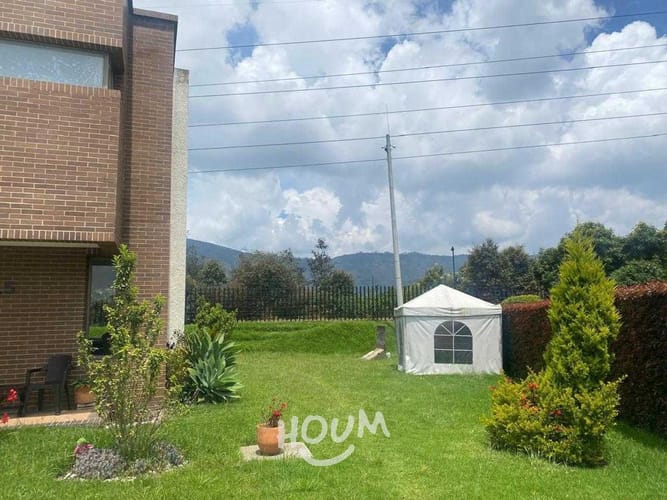 Casa de 3 alcobas en venta en Pueblo Viejo, Cota, 300 m² · foto 2 de 19