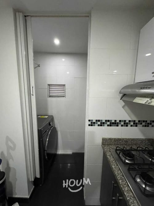 Apartamento de 2 alcobas en venta en Restrepo Occidental, Bogotá, 60 m² · foto 2 de 13
