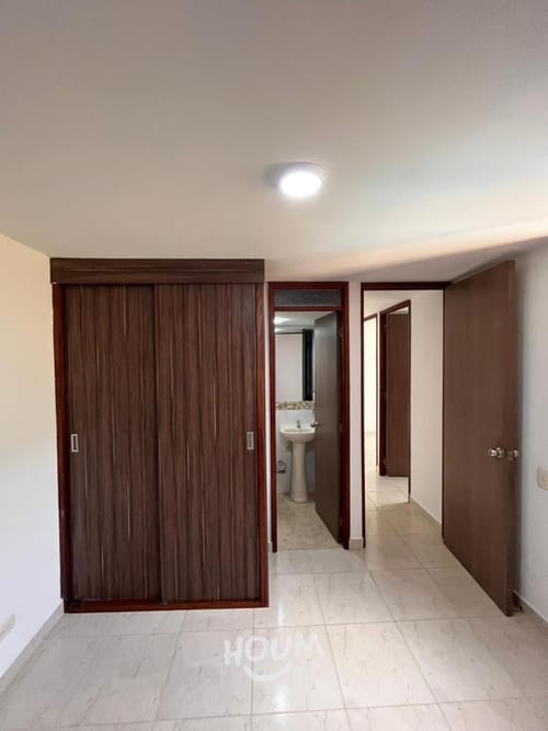 Apartamento de 3 alcobas en venta en Quitasol, Bello, 49 m² · foto 8 de 16