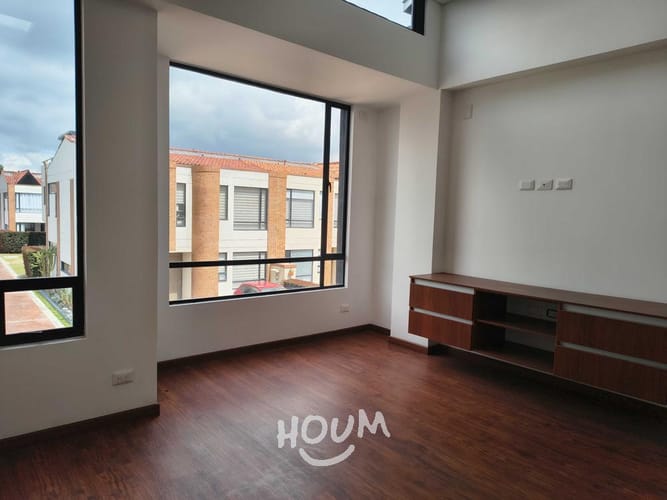 Casa de 3 alcobas en venta en Camino La Floresta, Chía, 180 m² · foto 9 de 22