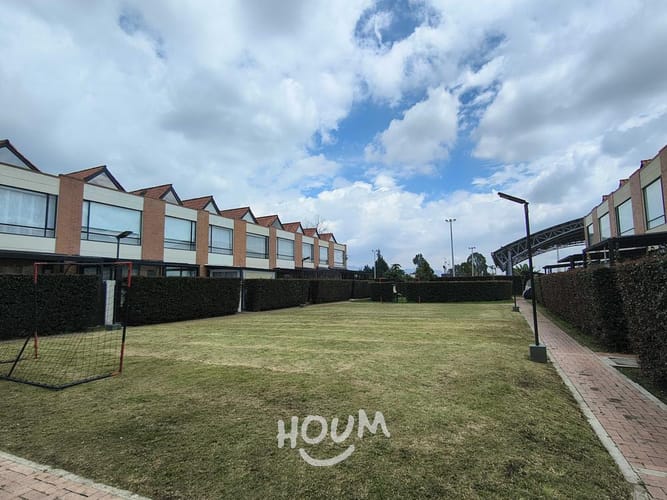 Casa de 3 alcobas en venta en Camino La Floresta, Chía, 180 m² · foto 19 de 22