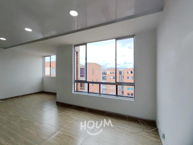 Apartamento de 2 alcobas en venta en Bosatama, Soacha, 49 m² · foto 2 de 21