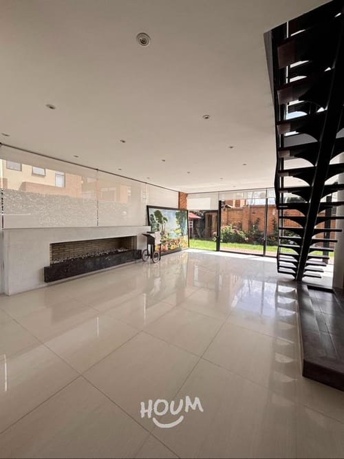 Casa de 5 alcobas en venta en Las Mercedarias, Chía, 200 m² · foto 2 de 24