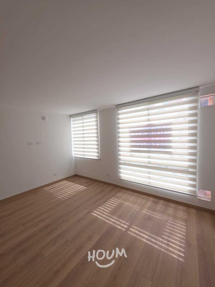 Apartamento en venta en Santa Lucia, Chía · foto 5 de 19