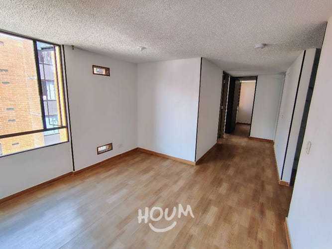 Apartamento de 3 alcobas en venta en Bosatama, Soacha, 49 m² · foto 2 de 24
