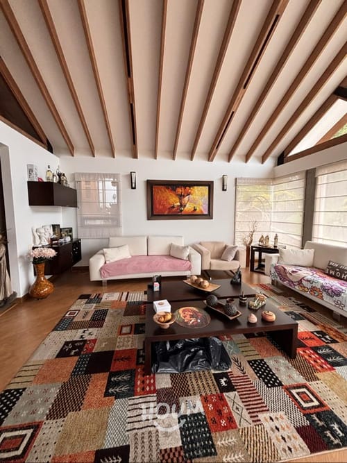 Casa de 3 alcobas en venta en Sindamanoy, Chía, 410 m² · foto 2 de 24