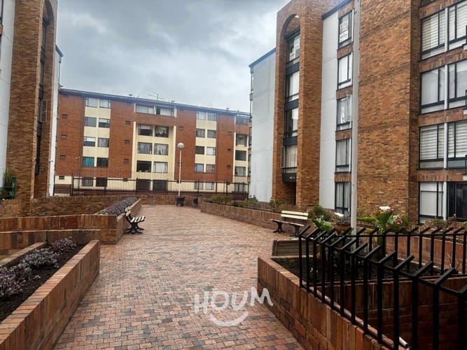 Apartamento de 3 alcobas en venta en Villas De Aranjuez, Bogotá, 69 m² · foto 21 de 23