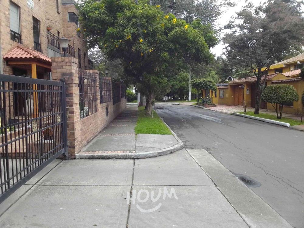 Casa en venta en Fontibon, Bogotá · foto 12 de 24