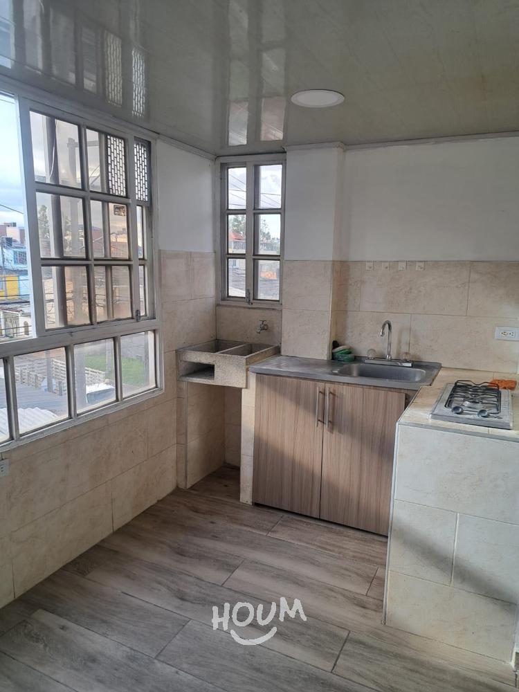 Casa en venta en Ospina Perez Sur, Bogotá · foto 3 de 15