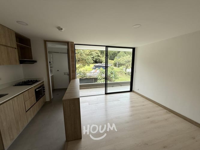 Apartamento de 3 alcobas en venta en Santa Elena, El Retiro, 76 m² · foto 2 de 14
