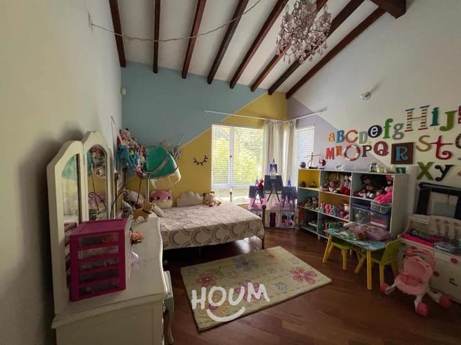 Casa de 3 alcobas en venta en Loma Del Esmeraldal, Envigado, 700 m² · foto 10 de 23