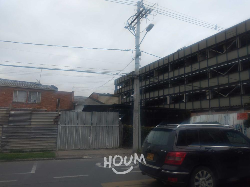 Casa en venta en Fontibon, Bogotá · foto 4 de 24