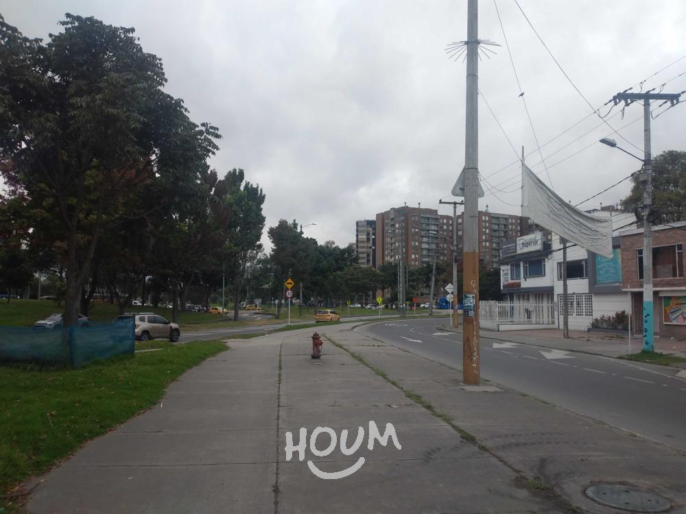 Casa en venta en Fontibon, Bogotá · foto 6 de 24