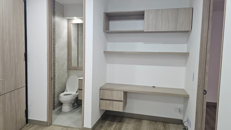 Apartaestudio en venta en Santa Barbara, Bogotá, 51 m² · foto 3 de 24