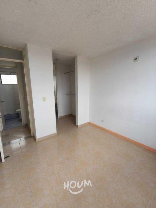 Apartamento en venta en Plaza Imperial Centro Comercial, Bogotá · foto 10 de 20